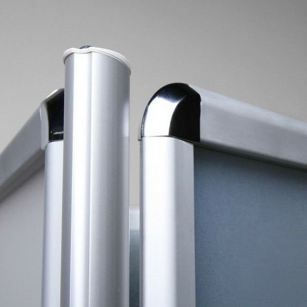 3 Sided Poster Stand Edge Close Up